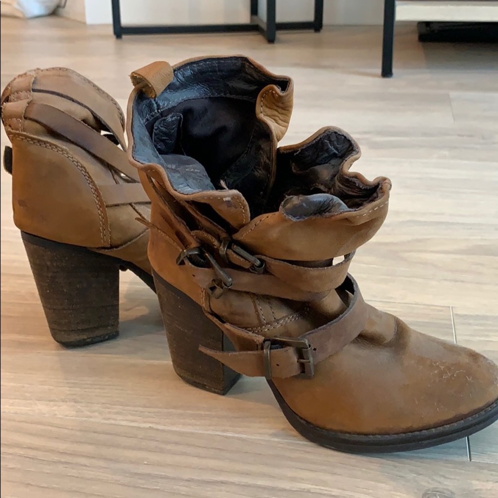 Steve Madden Booties